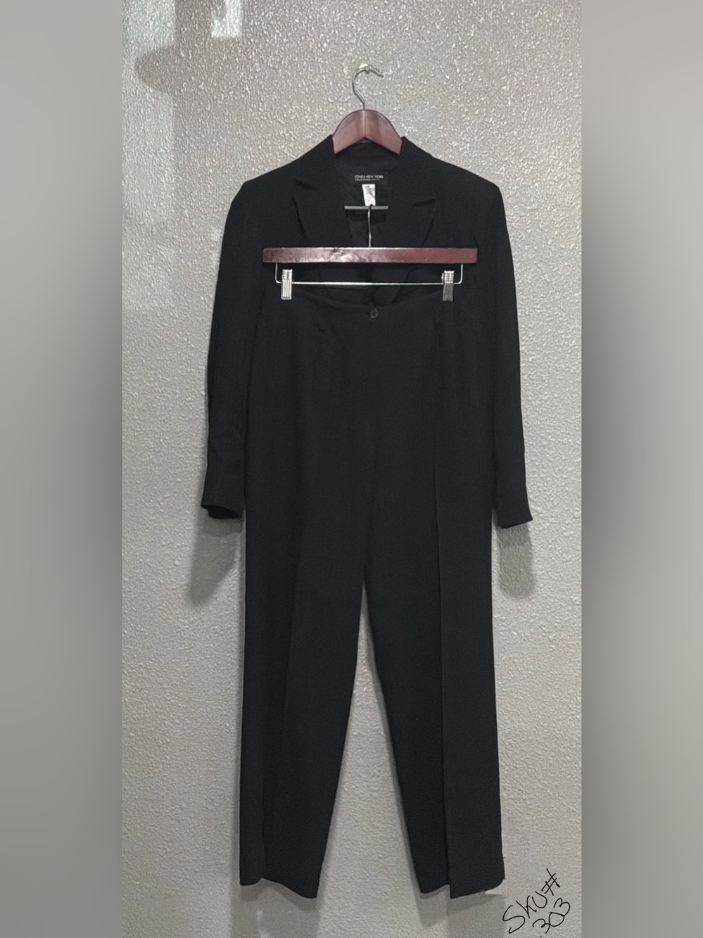 Jones New York Black Women's Pantsuit - Tailored Blazer & Trousers